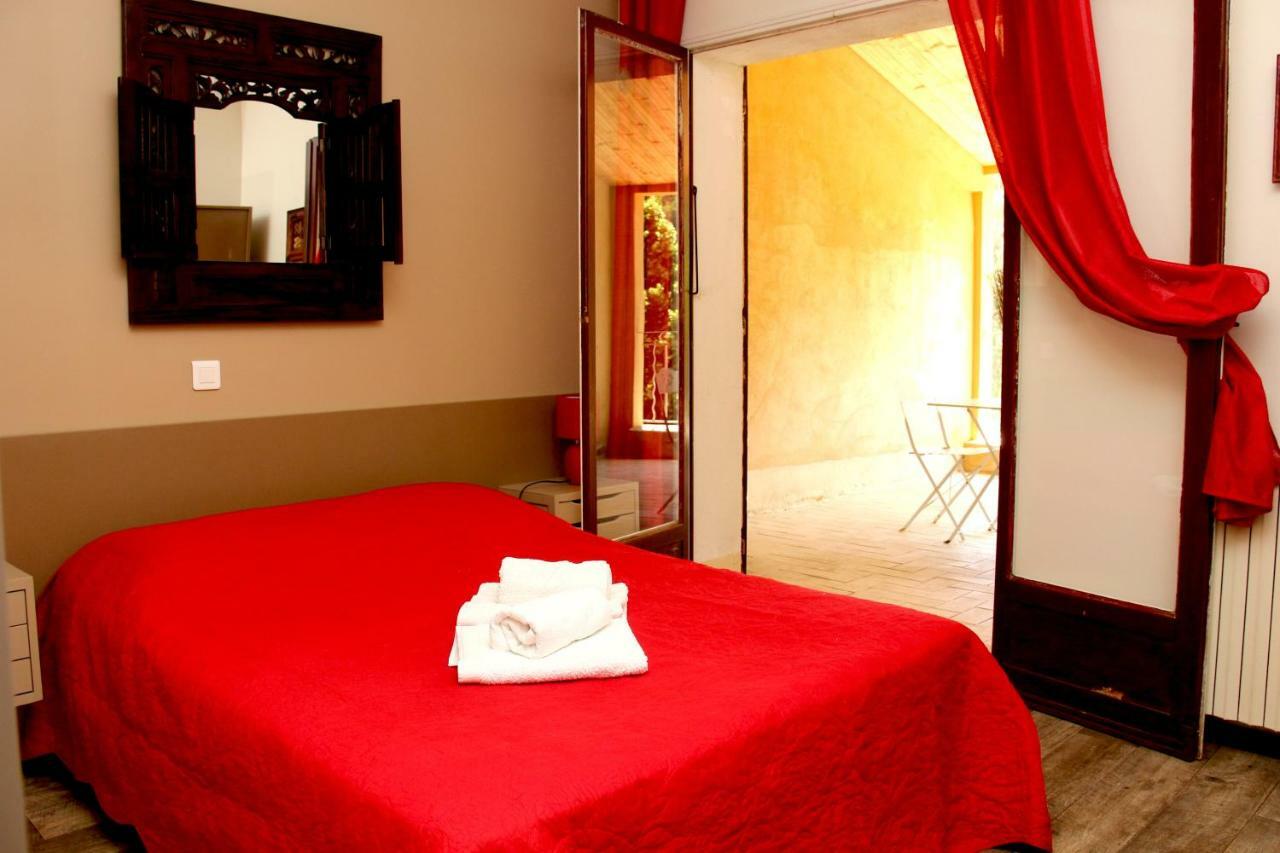 Hotel Accendi Pipa Campitello